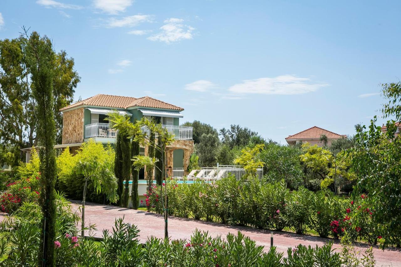 Afrodite Luxury Villa Svoronata Extérieur photo