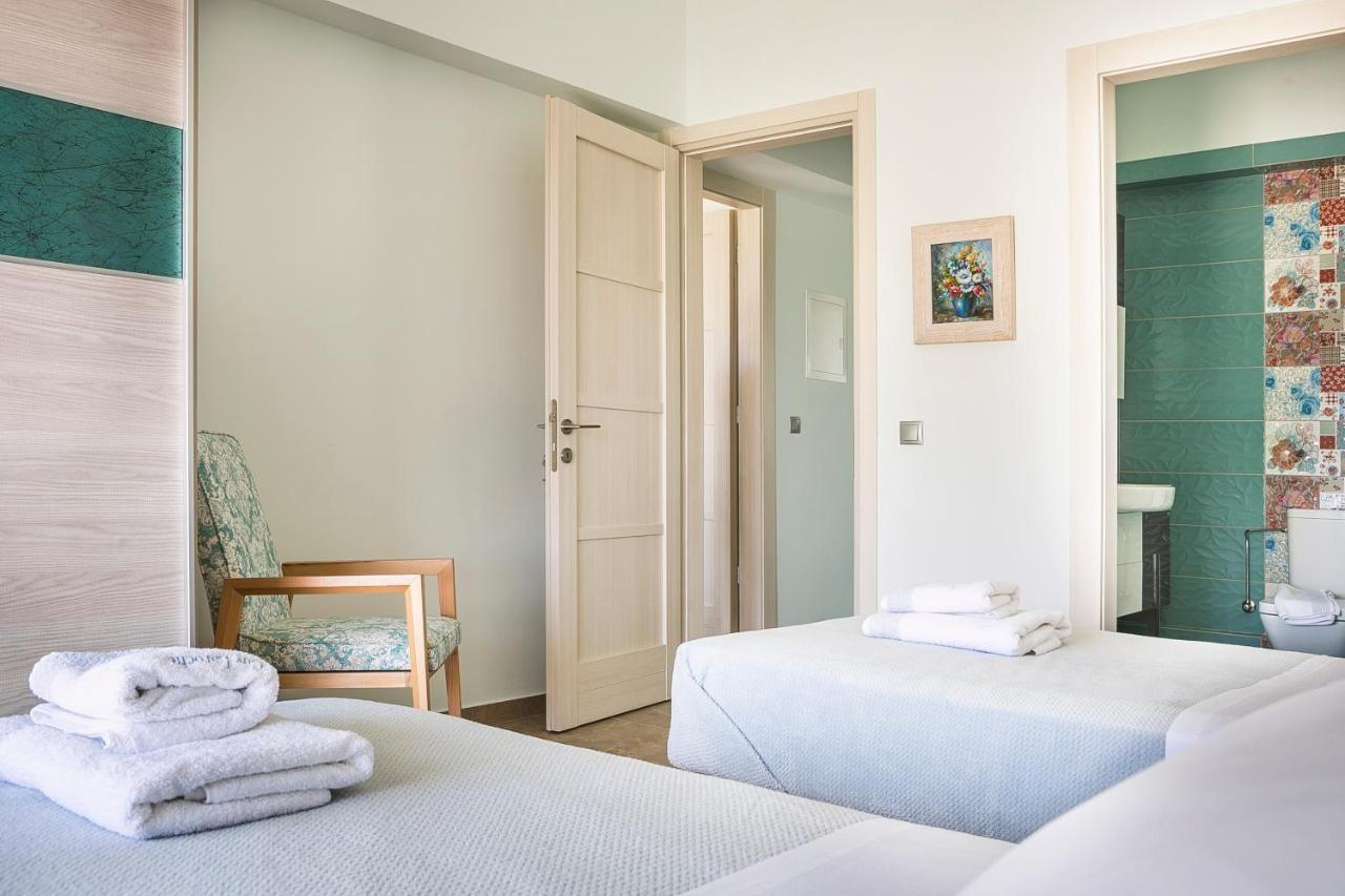 Afrodite Luxury Villa Svoronata Extérieur photo